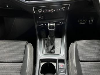 Audi Q3 2.0 TDI 35 S line S Tronic Euro 6 (s/s) 5dr