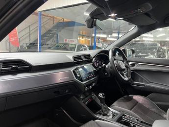 Audi Q3 2.0 TDI 35 S line S Tronic Euro 6 (s/s) 5dr