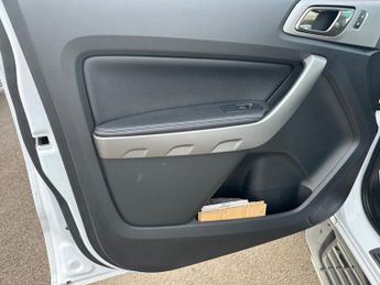 Ford Ranger 2.0 EcoBlue Limited Auto 4WD Euro 6 (s/s) 4dr