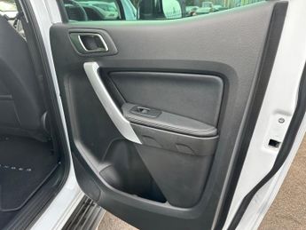 Ford Ranger 2.0 EcoBlue Limited Auto 4WD Euro 6 (s/s) 4dr