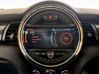 MINI Hatch 2.0 Cooper SD Auto 6Spd Euro 6 (s/s) 5dr