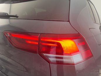 Volkswagen Golf 1.5 eTSI MHEV Active DSG Euro 6 (s/s) 5dr