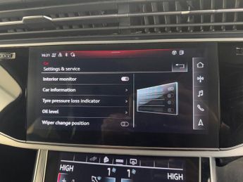 Audi Q7 3.0 TFSIe V6 55 S line Tiptronic quattro Euro 6 (s/s) 5dr 17.9kW