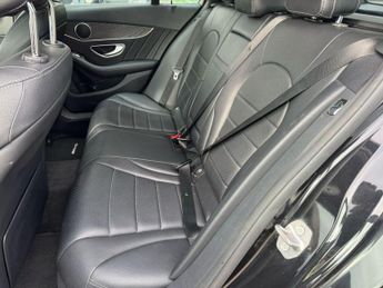 MERCEDES-BENZ C-CLASS 2.1 C220d AMG Line Estate 5dr Diesel G-Tronic+ Euro 6 (s/s) (170