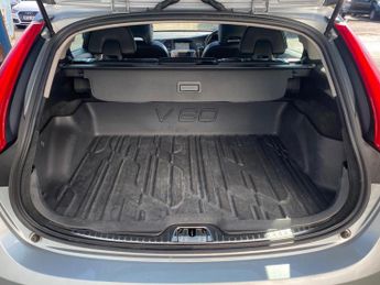 Volvo V60 1.6 T3 SE Euro 5 (s/s) 5dr