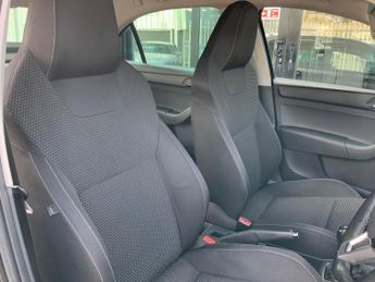 Skoda Rapid 1.2 TSI Black Edition Euro 5 5dr