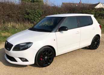 Skoda Fabia 1.4 TSI vRS S2000 DSG Euro 5 5dr