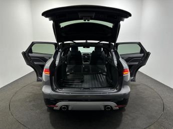 Jaguar F-PACE 3.0 D300 V6 S Auto AWD Euro 6 (s/s) 5dr