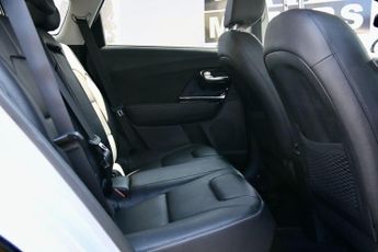 Kia Niro 1.6h GDi 3 SUV 5dr Petrol Hybrid DCT Euro 6 (s/s) (139 bhp)