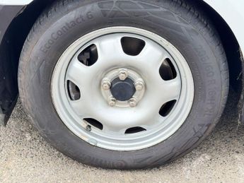 Ford Transit Connect 1.5 240 EcoBlue Leader L2 Euro 6 (s/s) 5dr