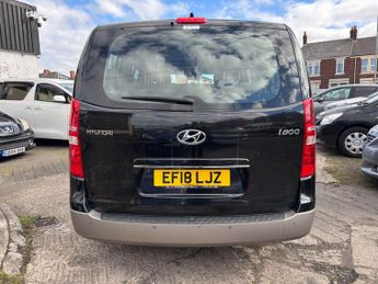 Hyundai i800 2.5 CRDi SE Nav Auto Euro 6 5dr