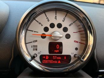 MINI Countryman 1.6 Cooper Euro 6 (s/s) 5dr