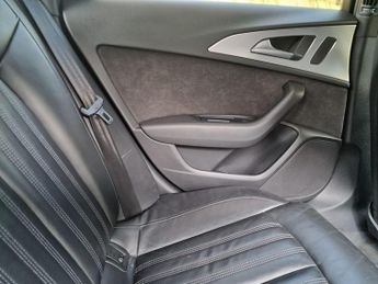 Audi A6 Saloon 2.0 TDI ultra S line S Tronic Euro 6 (s/s) 4dr