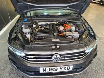 Volkswagen Passat 1.4 TSI 13kWh GTE Advance DSG Euro 6 (s/s) 5dr