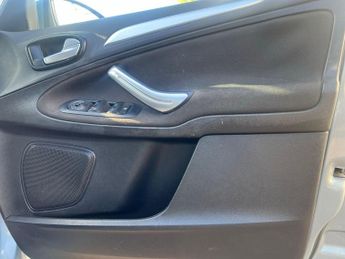 Ford S-Max 2.0 TDCi Titanium 5dr