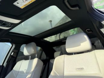 Mercedes-Benz E Class 5.5 E63 V8 BiTurbo AMG SpdS MCT Euro 6 (s/s) 4dr