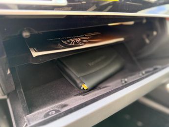 Mercedes-Benz E Class 5.5 E63 V8 BiTurbo AMG SpdS MCT Euro 6 (s/s) 4dr