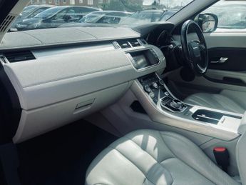 Land Rover Range Rover Evoque 2.2 SD4 Pure Tech Auto 4WD Euro 5 (s/s) 5dr
