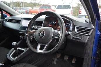 Renault Clio 1.0 TCe Iconic Euro 6 (s/s) 5dr