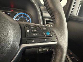 Nissan Leaf 39kWh Tekna Auto 5dr