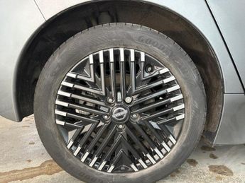Nissan Leaf 39kWh Tekna Auto 5dr