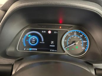Nissan Leaf 39kWh Tekna Auto 5dr