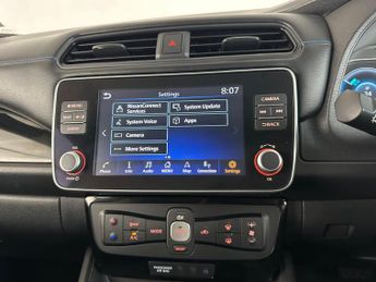 Nissan Leaf 39kWh Tekna Auto 5dr