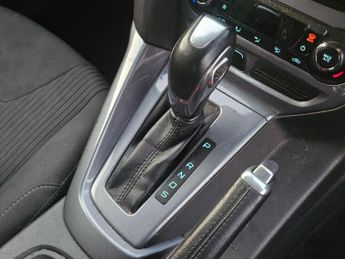 Ford Focus 1.6 Titanium Navigator Powershift Euro 5 5dr