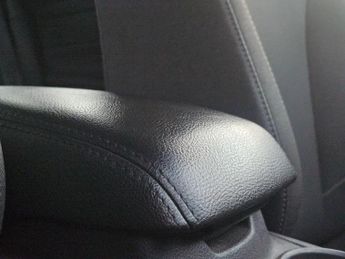 Ford Focus 1.6 Titanium Navigator Powershift Euro 5 5dr