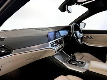 BMW 3 Series 2.0 320d M Sport Touring Auto xDrive Euro 6 (s/s) 5dr