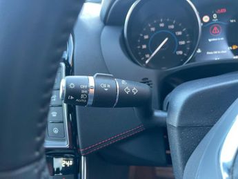 Jaguar XE 2.0d R-Sport Auto Euro 6 (s/s) 4dr
