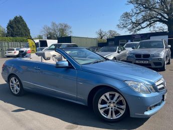 Mercedes E Class 1.8 E250 CGI BlueEfficiency SE Cabriolet Tiptronic Euro 5 2dr