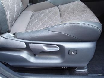 Toyota Yaris Cross 1.5 VVT-h Excel E-CVT Euro 6 (s/s) 5dr