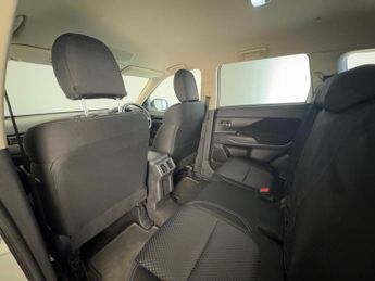 Mitsubishi Outlander 2.0 MIVEC Design CVT 4WD Euro 6 (s/s) 5dr