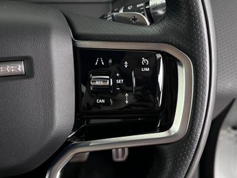 Land Rover Range Rover Velar 2.0 D200 MHEV R-Dynamic SE Auto 4WD Euro 6 (s/s) 5dr