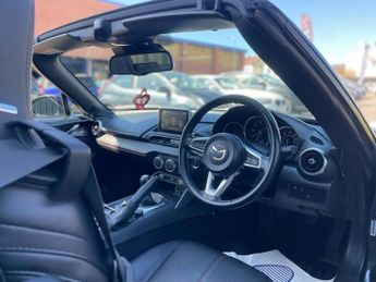 Mazda MX-5 2.0 SKYACTIV-G Sport Nav Euro 6 2dr