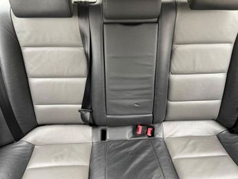 Audi A4 Avant 2.0 TDI S line Estate 5dr Diesel CVT (173 g/km, 138 bhp)
