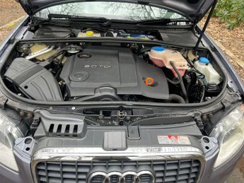 Audi A4 Avant 2.0 TDI S line Estate 5dr Diesel CVT (173 g/km, 138 bhp)