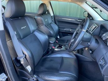 Chrysler 300C 3.0 CRD V6 SRT Design 4dr