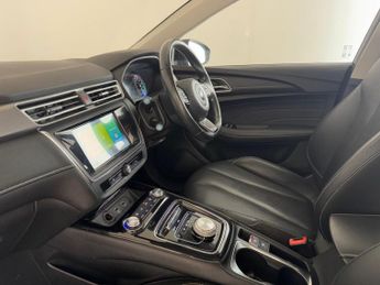 MG MG5 61.1kWh Exclusive Long Range Auto 5dr