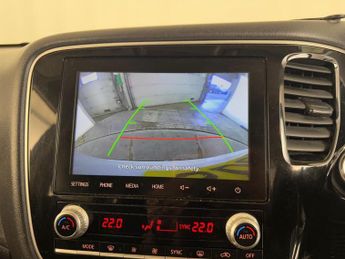 Mitsubishi Outlander 2.0 MIVEC Design CVT 4WD Euro 6 (s/s) 5dr