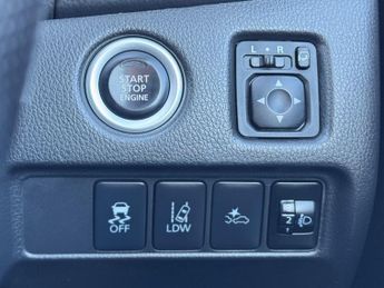 Mitsubishi L200 2.2 DI-D DC Barbarian X Auto 4WD Euro 6 (s/s) 4dr