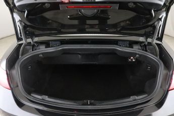 Mercedes-Benz E Class 2.0 E300d AMG Line Night Edition (Premium Plus) Cabriolet G-Tron