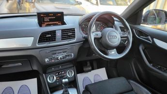 Audi Q3 2.0 TDI S line S Tronic quattro Euro 5 (s/s) 5dr