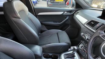 Audi Q3 2.0 TDI S line S Tronic quattro Euro 5 (s/s) 5dr