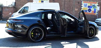 Porsche Panamera 2.9 V6 E-Hybrid 17.9kWh 4 Platinum Edition Saloon PDK 4WD Euro 6