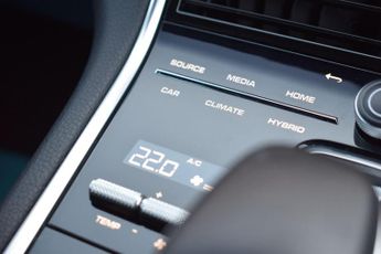 Porsche Panamera 2.9 V6 E-Hybrid 17.9kWh 4 Platinum Edition Saloon PDK 4WD Euro 6