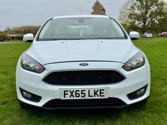 Ford Focus 1.6 Zetec Powershift Euro 6 5dr