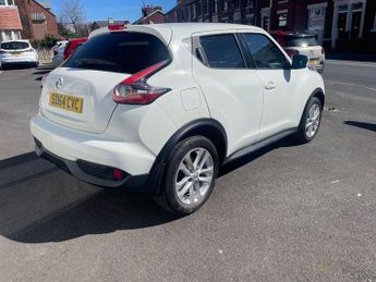 Nissan Juke 1.6 Acenta Premium XTRON Euro 5 5dr