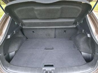 Nissan Qashqai 1.2 DIG-T N-Connecta XTRON Euro 6 (s/s) 5dr